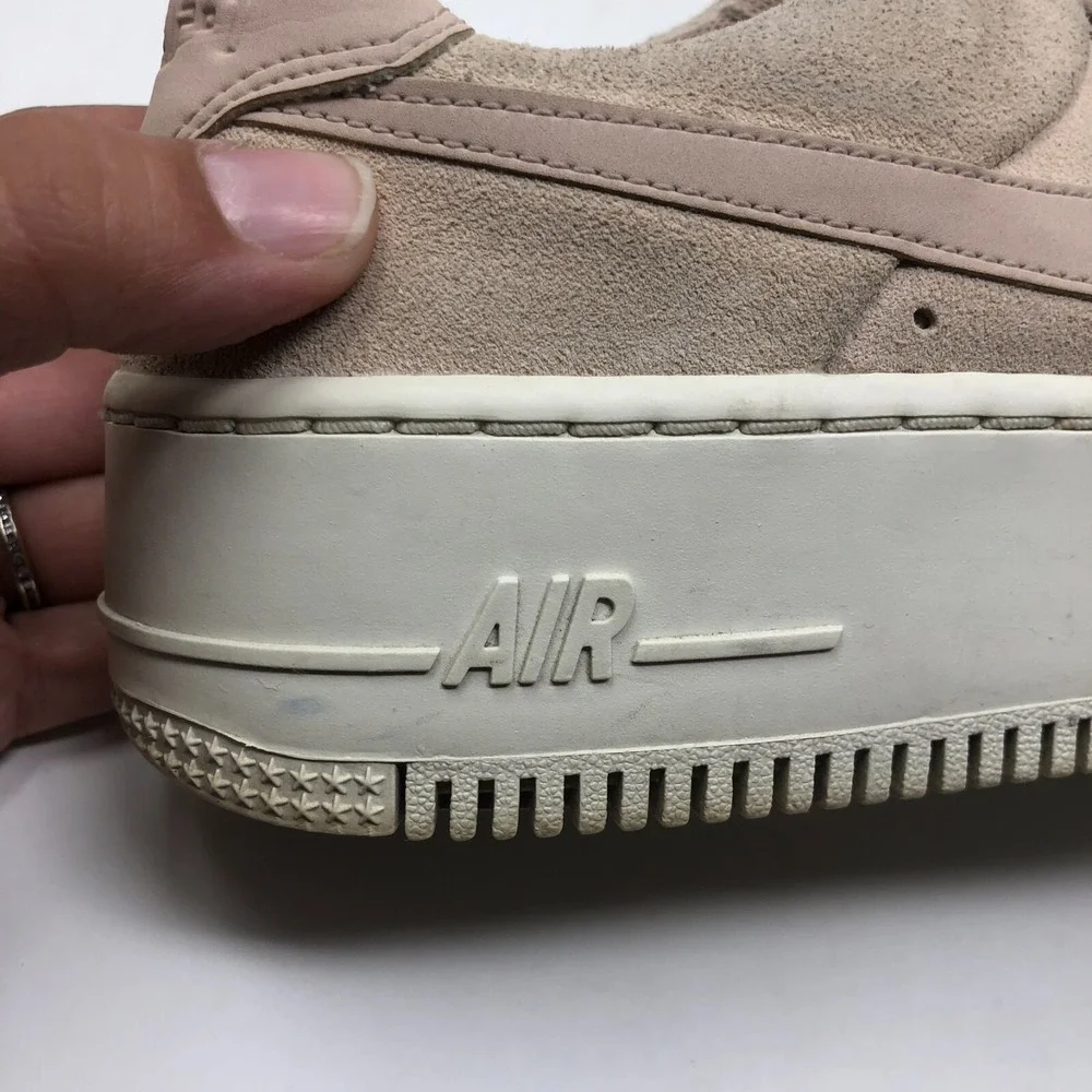 Nike Air Force 1 Sage Low Womens 6.5 Blush Pink Suede Leather Lace Up Streetwear